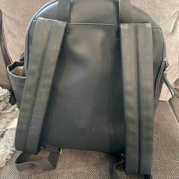 skip hop greenwich backpack smoke